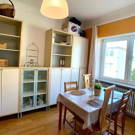 Bright 1br Apartment, City Center - 5 Min Walk Dt